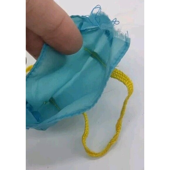 Vintage 1983 Barbie Mattel Superstar Duffle Gym Workout Bag Teal /Yellow Straps - Picture 6 of 8